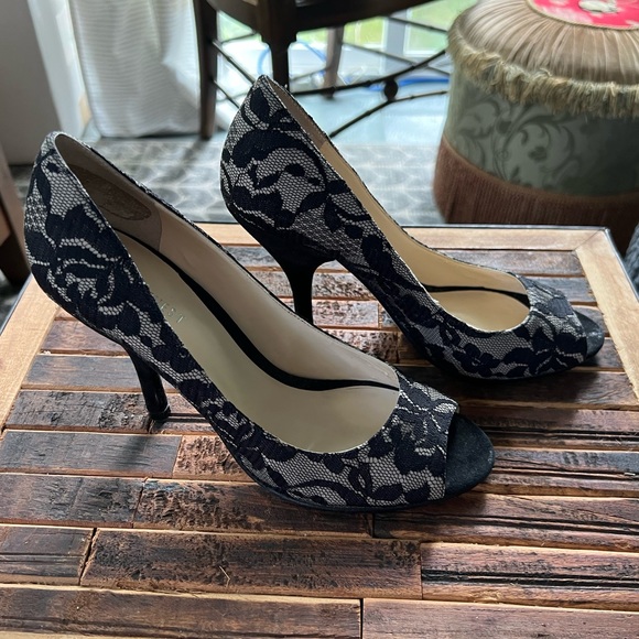 New Nine West Peep Toe Cork Pumps - Picture 1 of 2